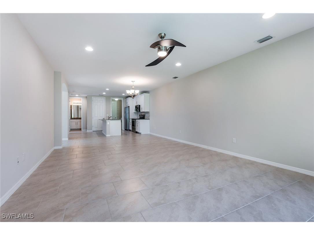 14533 Edgewater Circle Naples FL 34114 225044976 image6