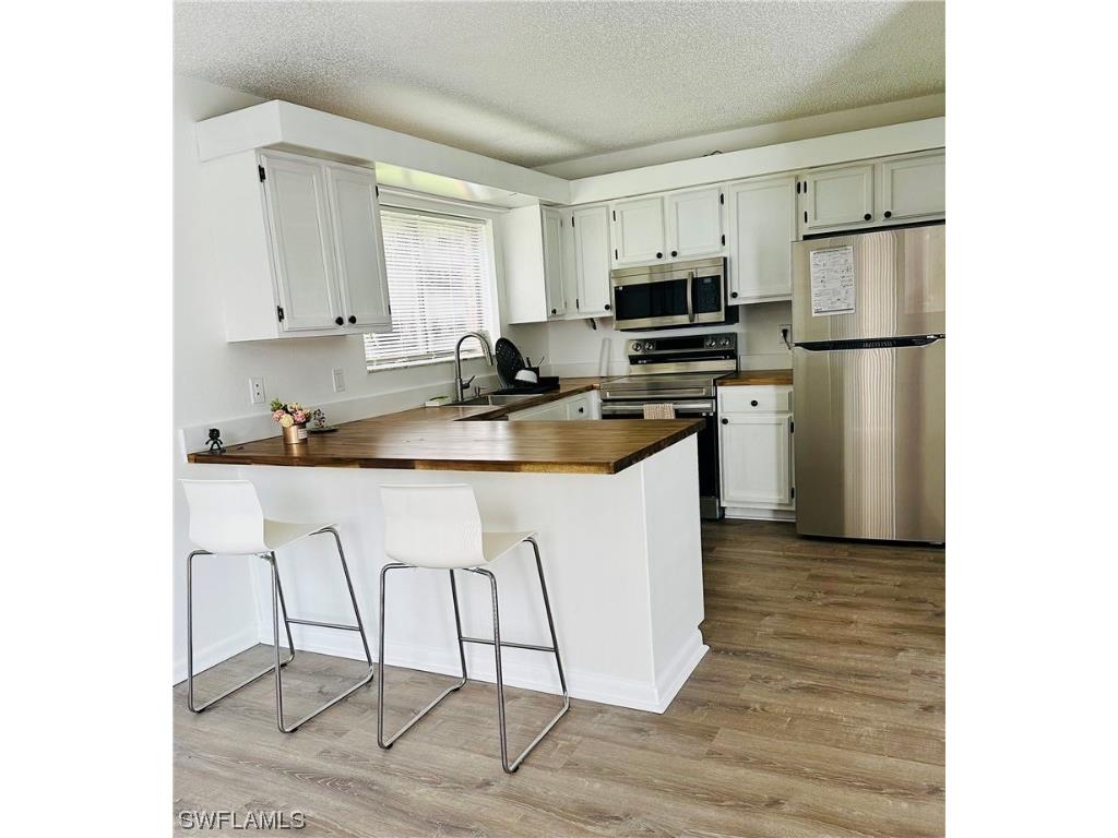1470 Park Shore Circle #1 Fort Myers FL 33901 223058294 image1