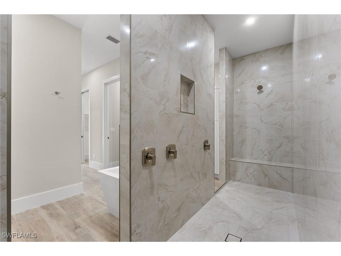 1478 10th Street N Naples FL 34102 224096128 image19