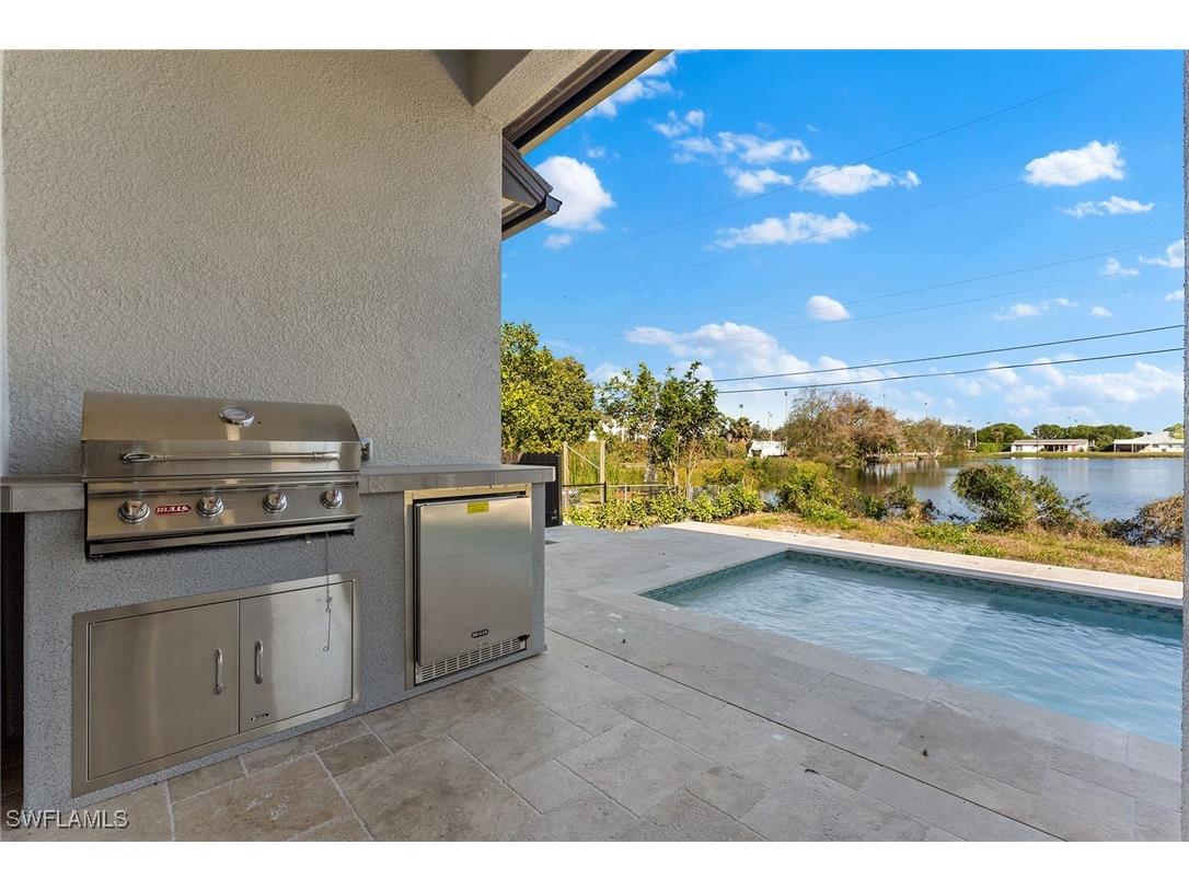 1478 10th Street N Naples FL 34102 224096128 image32