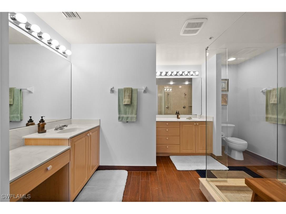 14819 Laguna Drive #203 Fort Myers FL 33908 224095706 image33