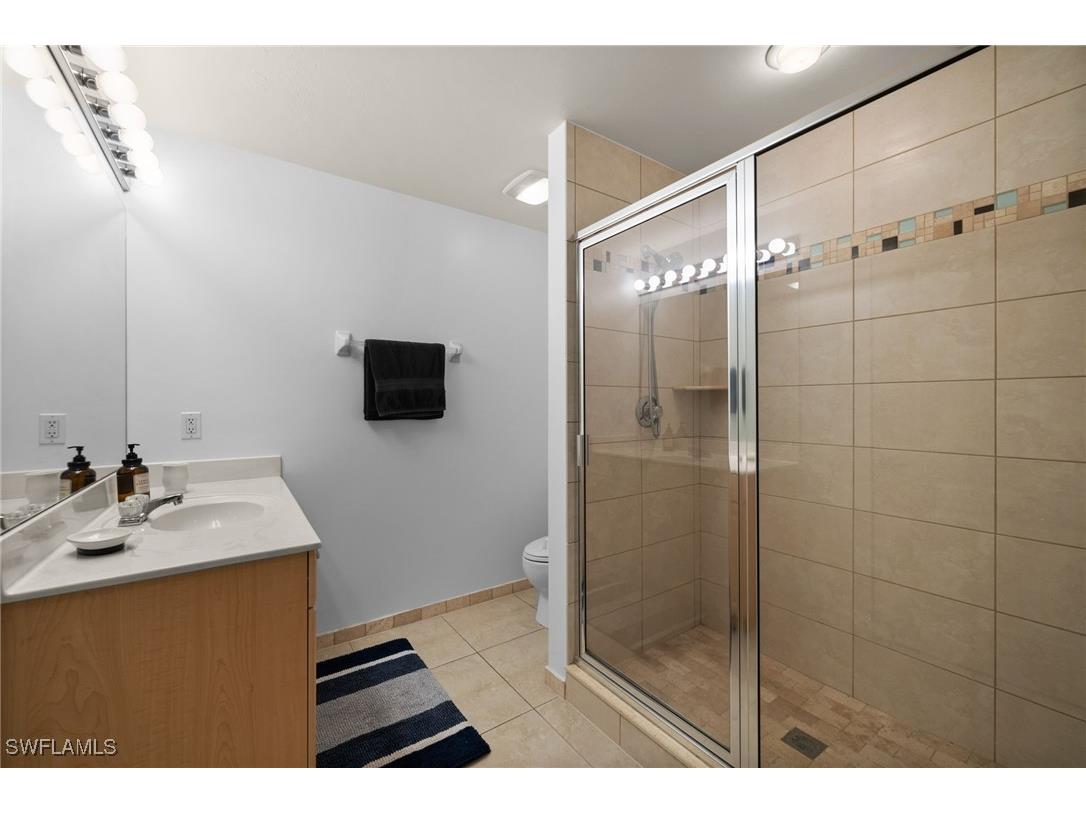 14819 Laguna Drive #203 Fort Myers FL 33908 224095706 image34