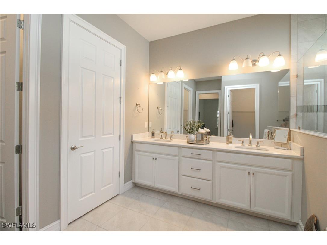 14849 Winward Lane Naples FL 34114 225043831 image32