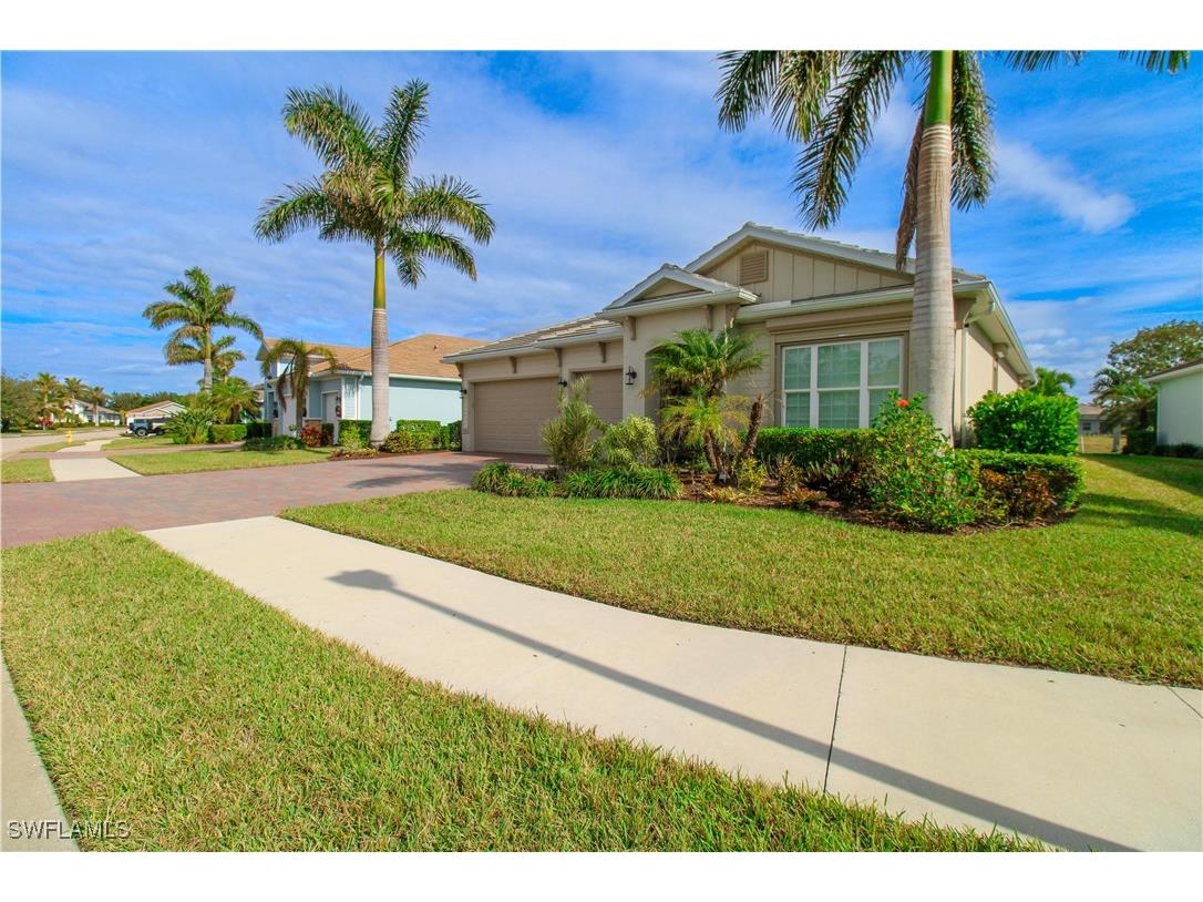 14849 Winward Lane Naples FL 34114 225043831 image4