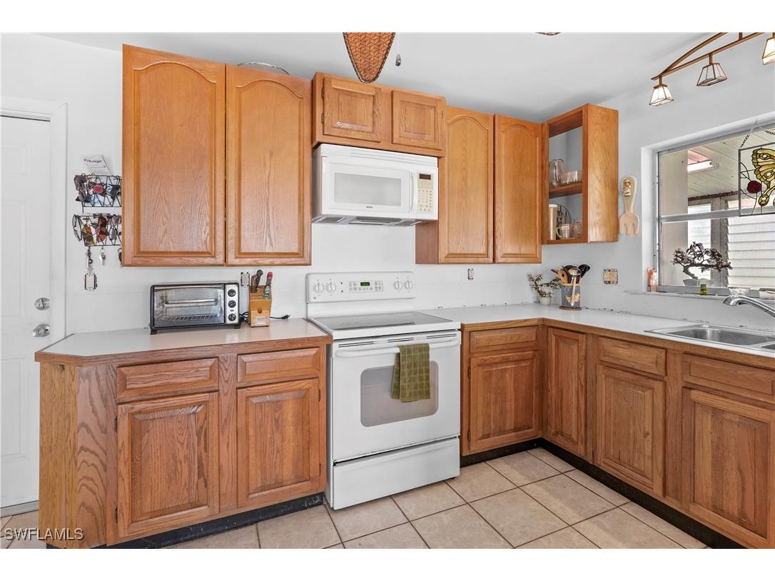 149 Bayshore Drive Cape Coral FL 33904 225043612 image10