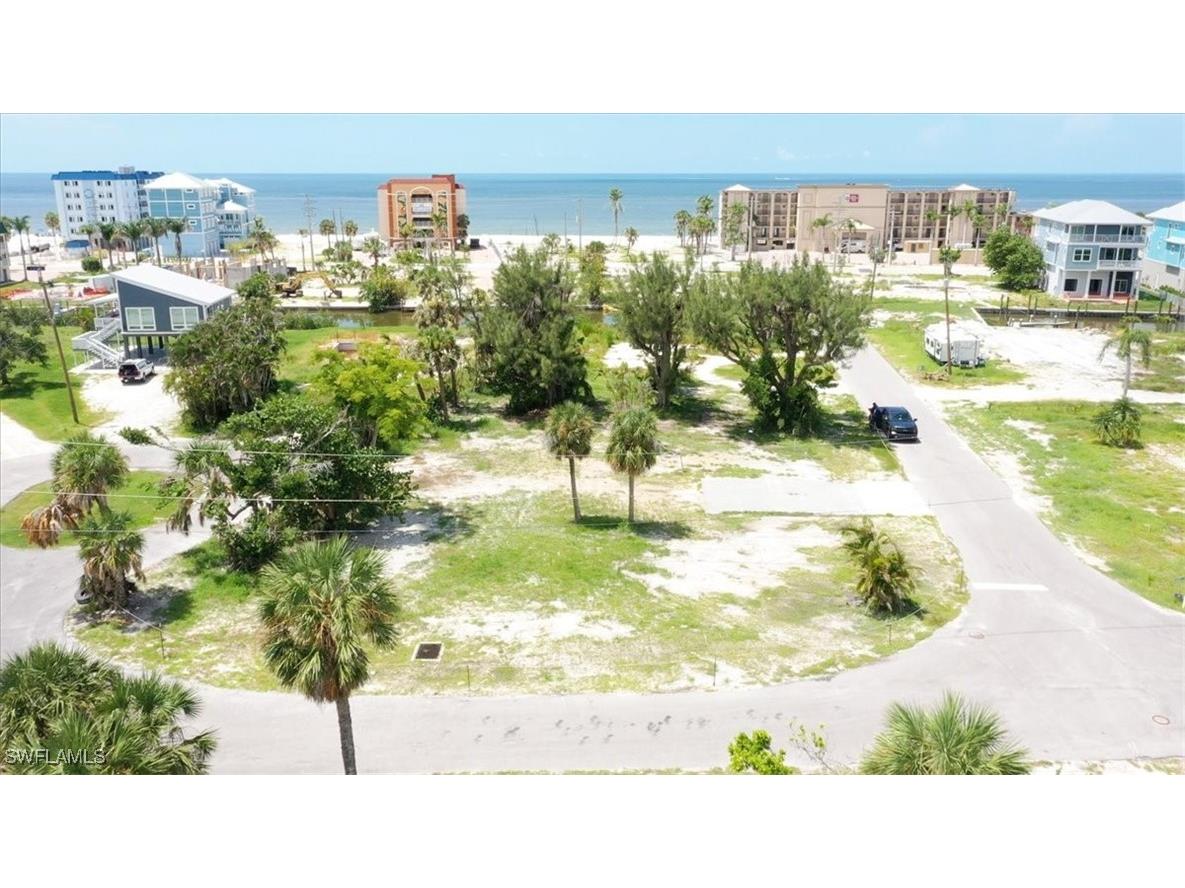 150 Matanzas Street Fort Myers Beach FL 33931 224070502 image1