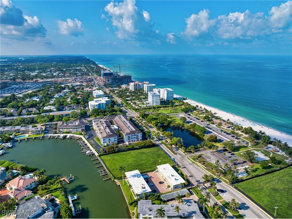 1500 Gulf Shore Boulevard N Naples FL 34102 224084015 image2