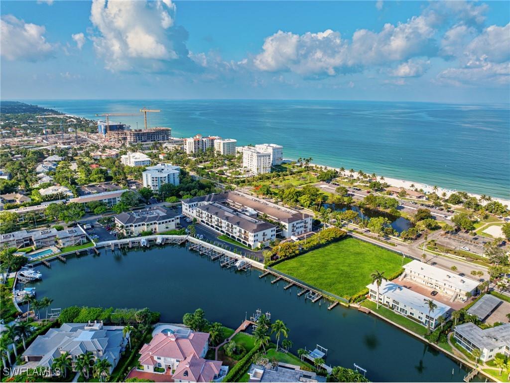 1500 Gulf Shore Boulevard N Naples FL 34102 224084015 image6