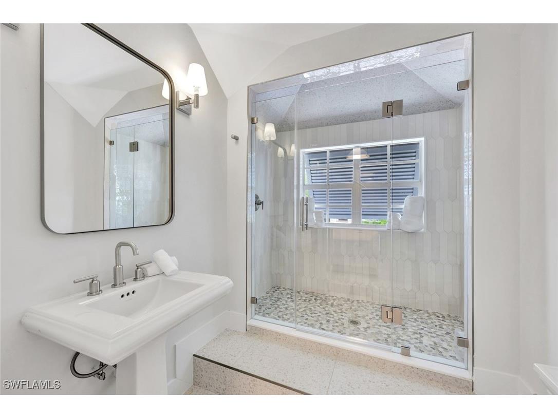 1500 Pelican Avenue Naples FL 34102 225046576 image28