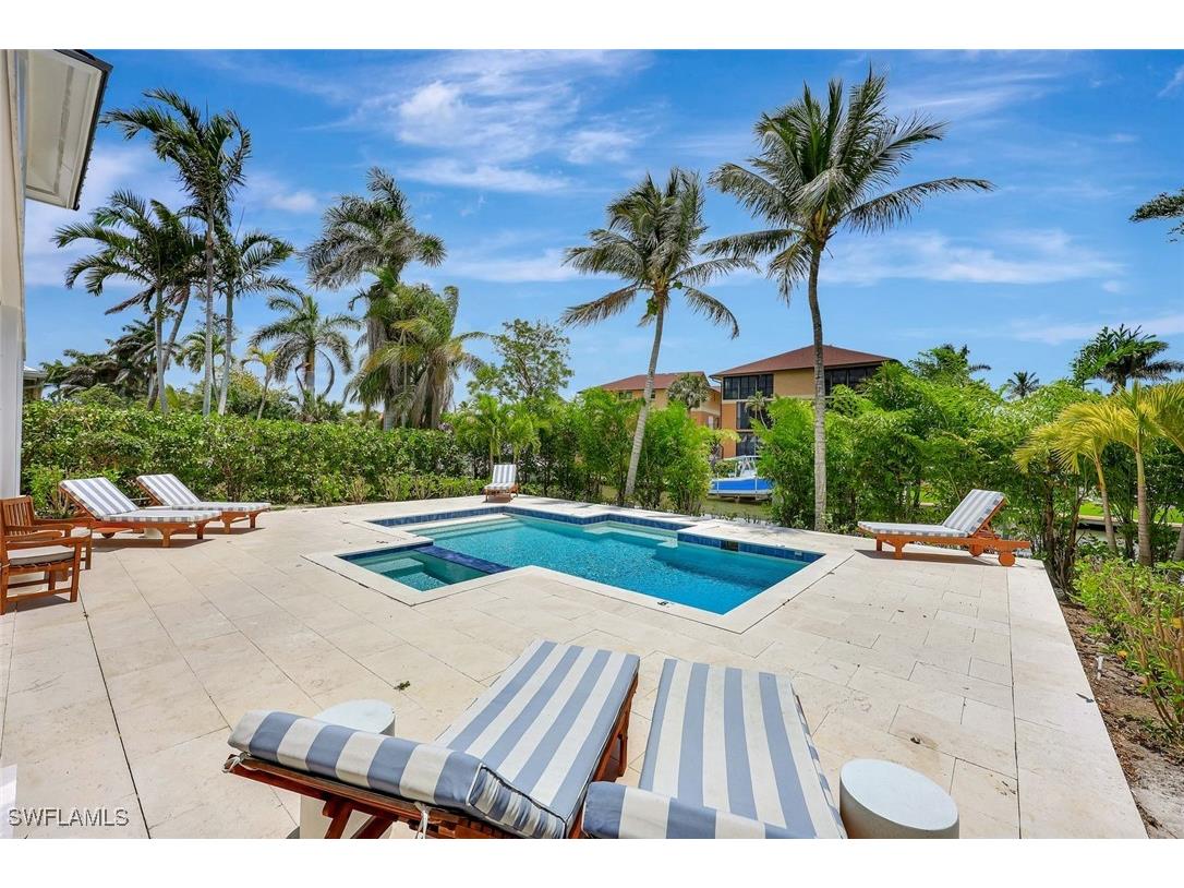 1500 Pelican Avenue Naples FL 34102 225046576 image35