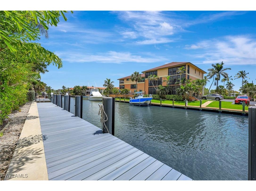 1500 Pelican Avenue Naples FL 34102 225046576 image40