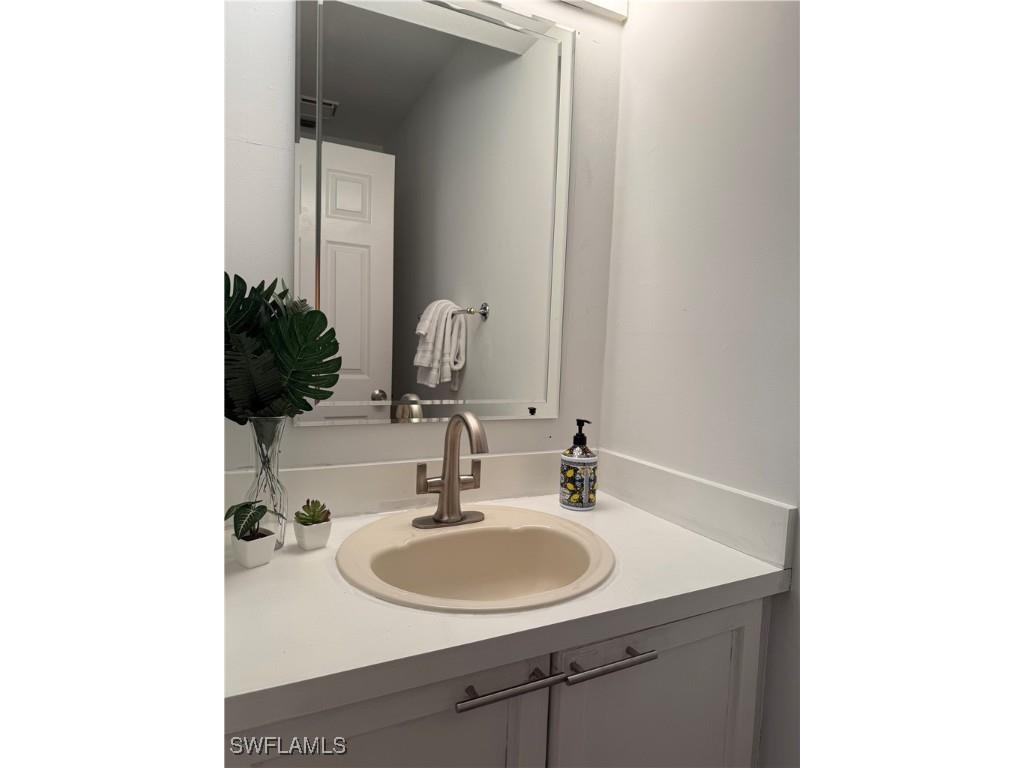 15009 Cloverdale Drive Fort Myers FL 33919 225052580 image18