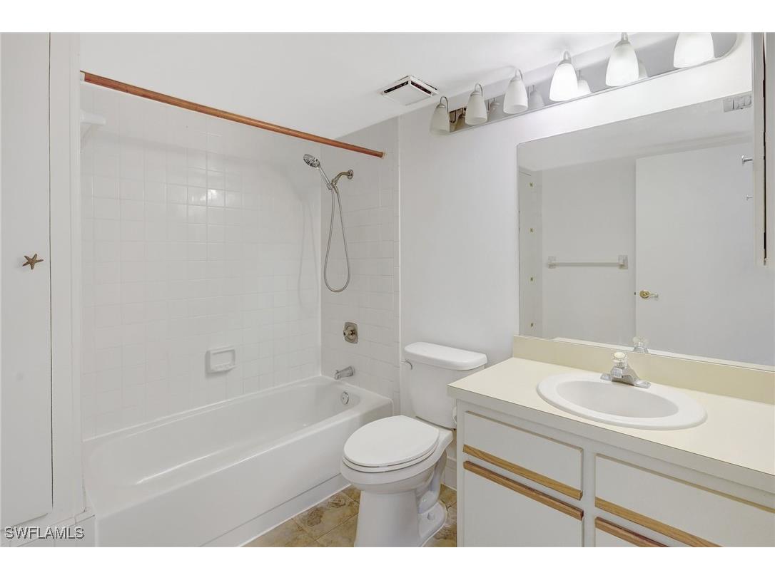 151 Cypress Way E #D3 Naples FL 34110 225033193 image11