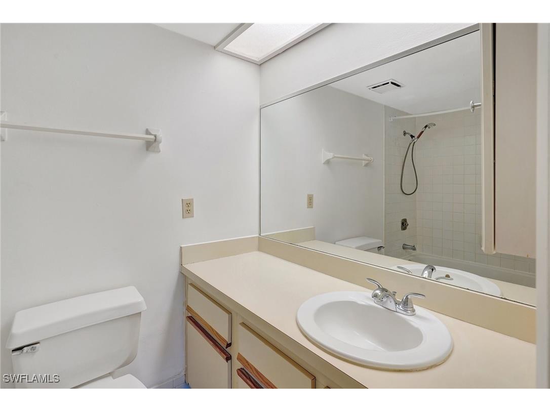 151 Cypress Way E #D3 Naples FL 34110 225033193 image30