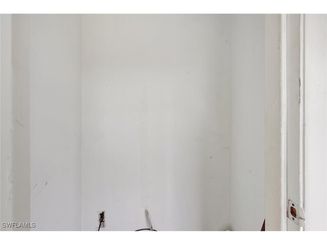 151 Cypress Way E #D3 Naples FL 34110 225033193 image32