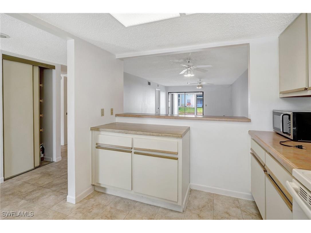 151 Cypress Way E #D3 Naples FL 34110 225033193 image8