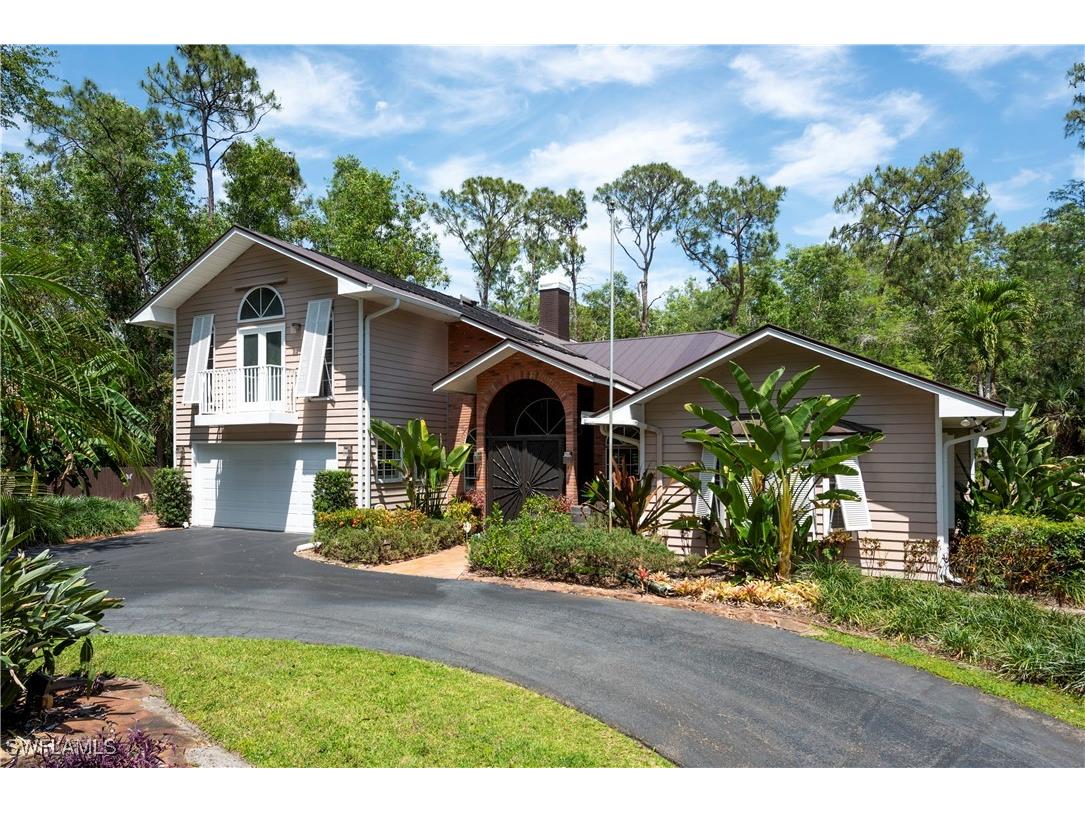 1510 Logan Court Naples FL 34116 225038980 image1