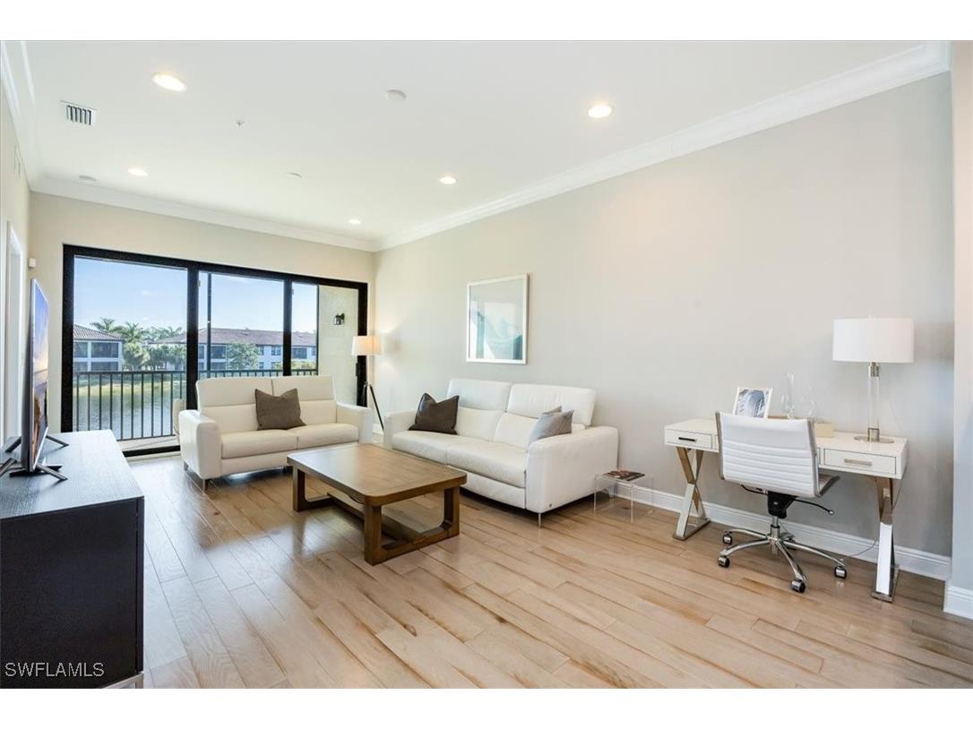 15102 Palmer Lake Circle #201 Naples FL 34109 225043573 image1