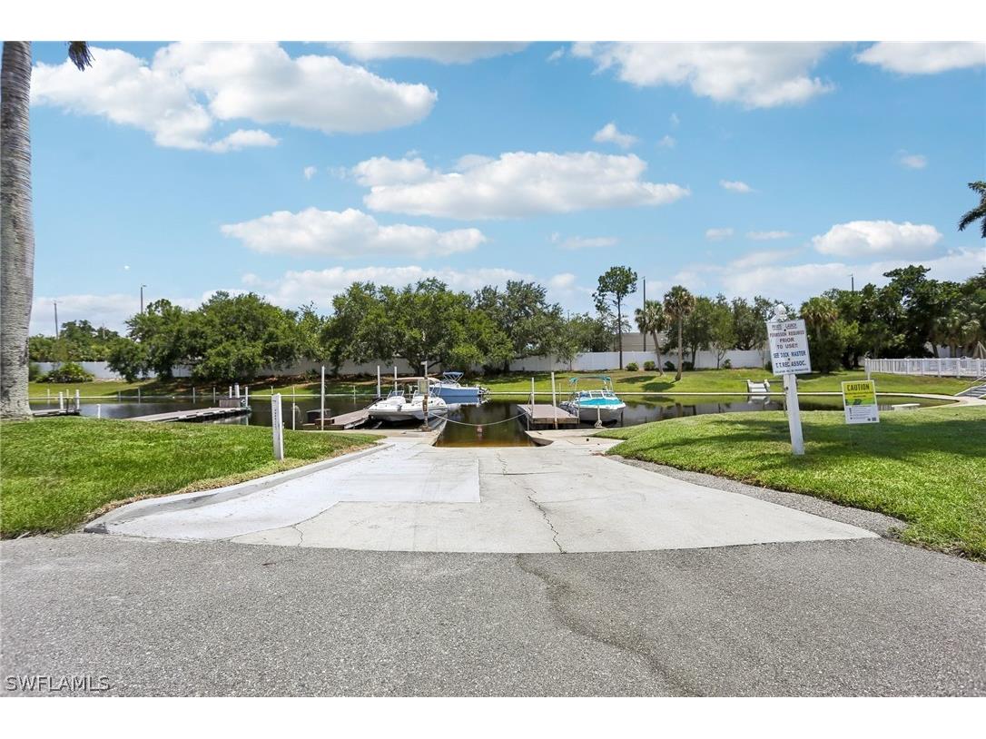 1512 Tropic Terrace North Fort Myers FL 33903 224050122 image25