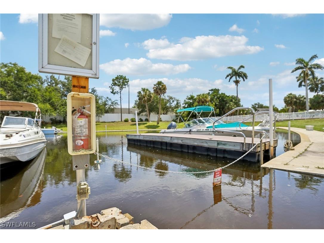 1512 Tropic Terrace North Fort Myers FL 33903 224050122 image27