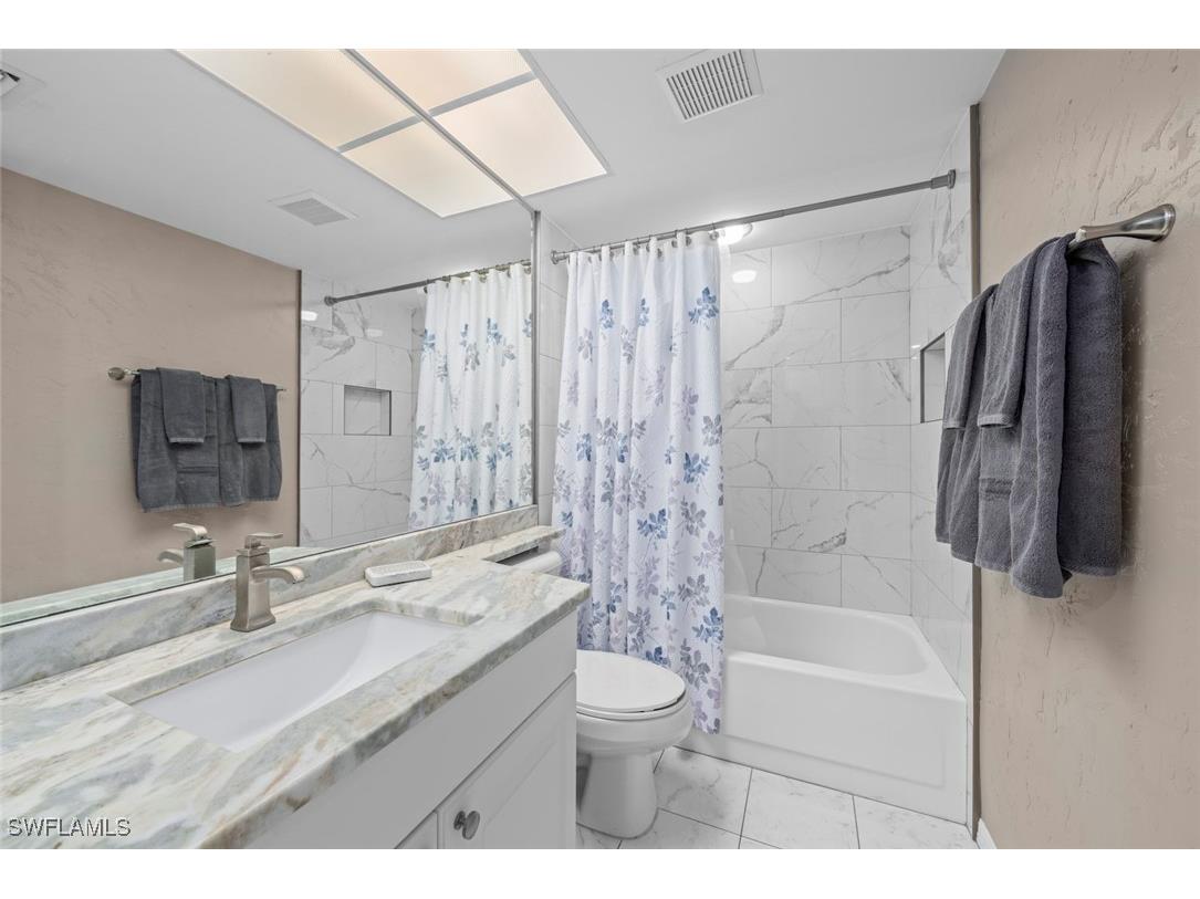 15141 Highlands Drive #204 Fort Myers FL 33912 225015803 image4