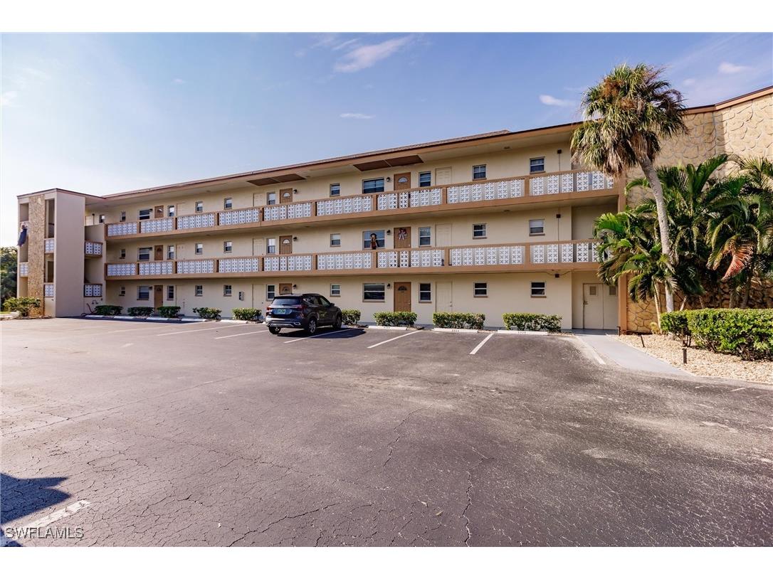 1517 Tropic Terrace North Fort Myers FL 33903 224104195 image3