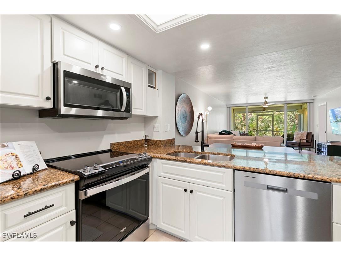 15171 Cedarwood Lane #3105 Naples FL 34110 225038044 image34