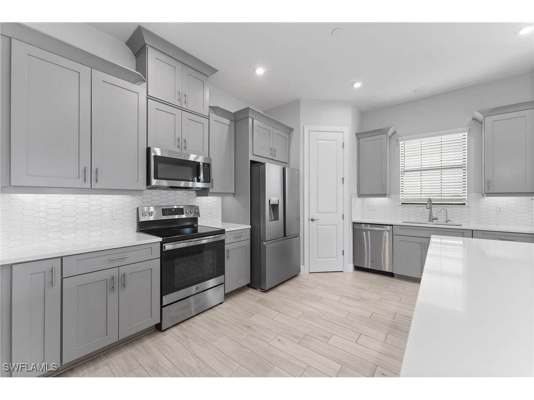 15244 Zeno Way #201 Naples FL 34114 225034197 image3