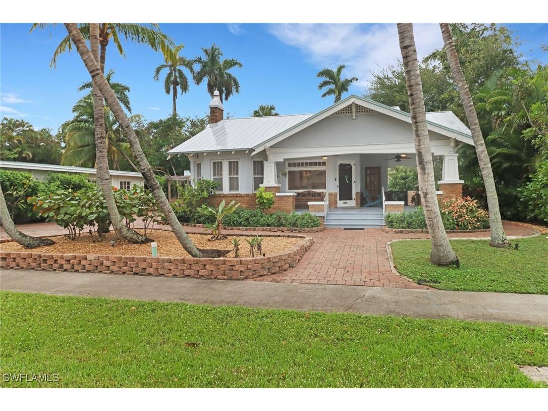 1530 Avalon Place Fort Myers FL 33901 225024491 image1