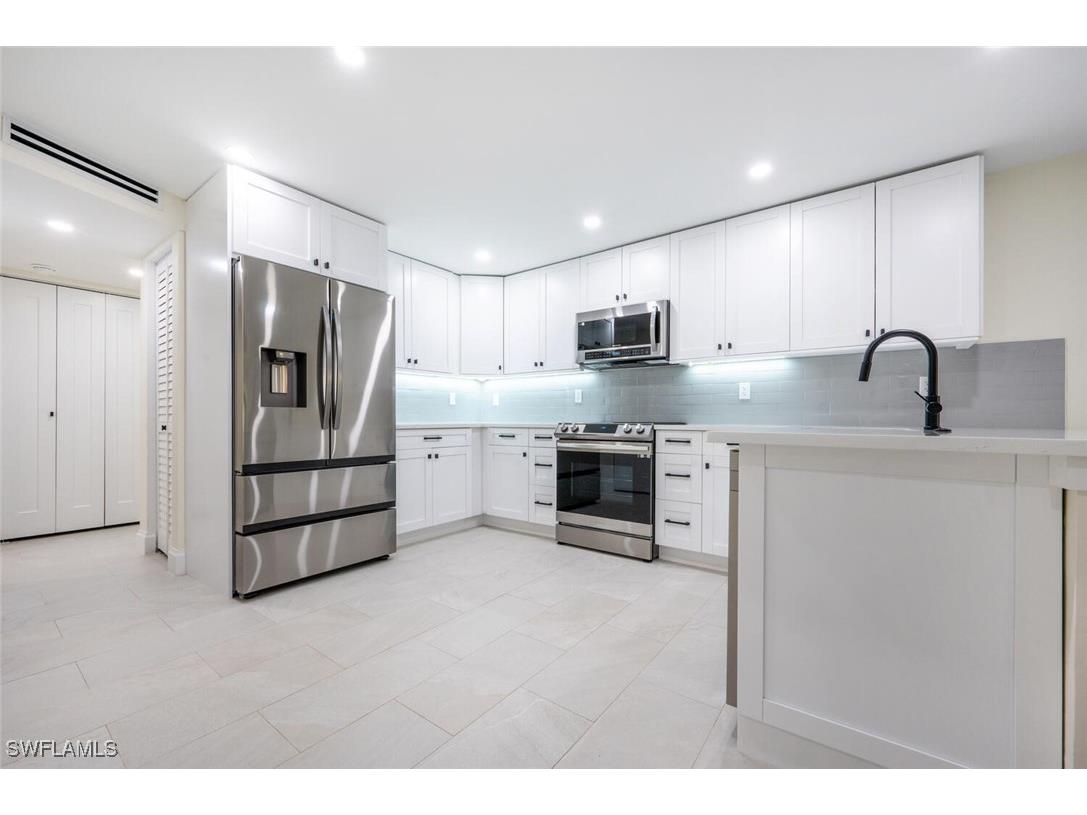 1537 Chesapeake Avenue #A-4 Naples FL 34102 224081000 image14