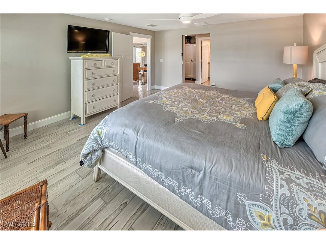 1540 Curlew Avenue Naples FL 34102 225047306 image11