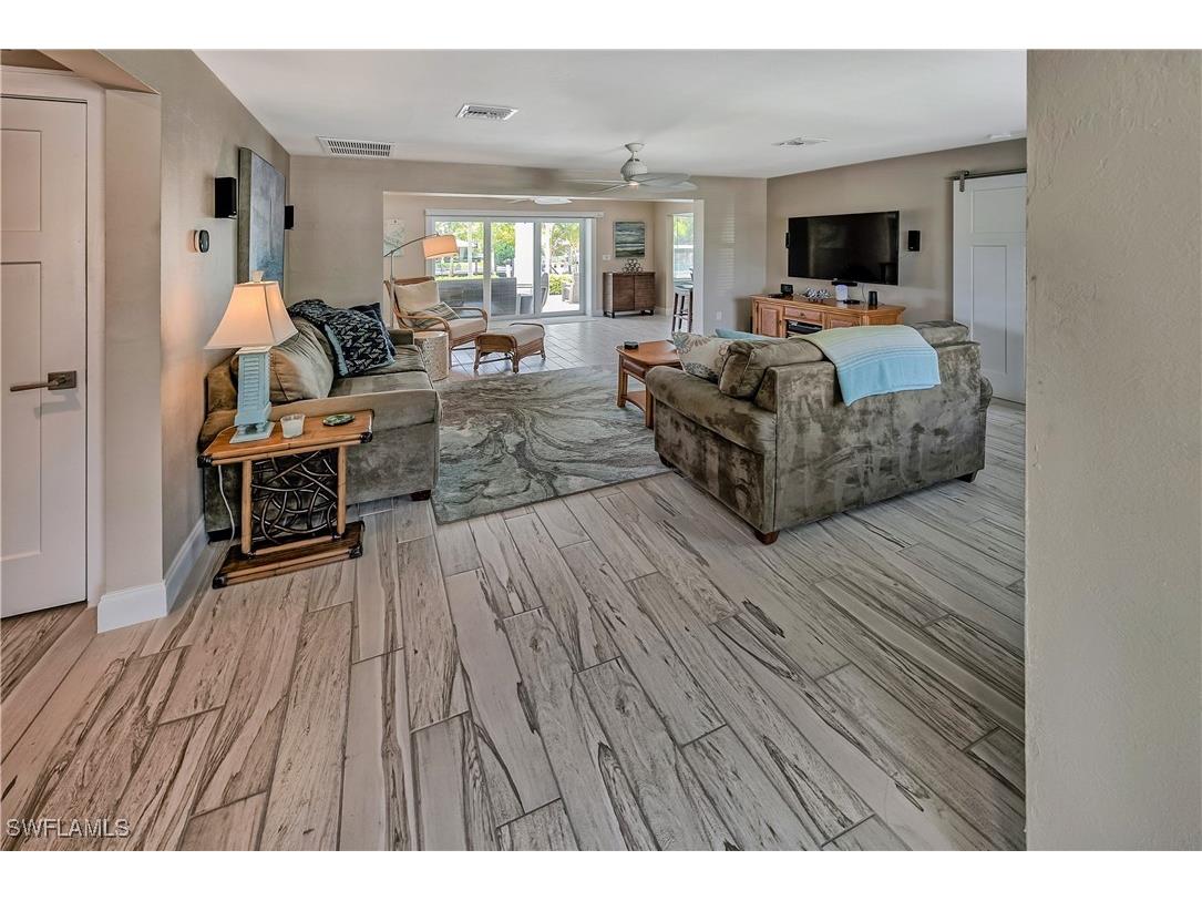 1540 Curlew Avenue Naples FL 34102 225047306 image3