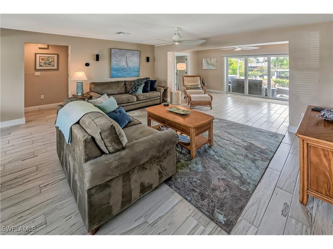 1540 Curlew Avenue Naples FL 34102 225047306 image5