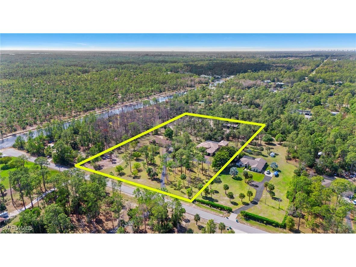 1545 29th Street SW Naples FL 34117 225018984 image1