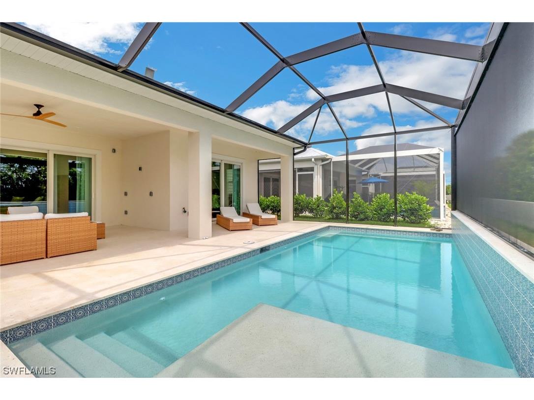 155 Cambria Lane Naples FL 34112 223046123 image1