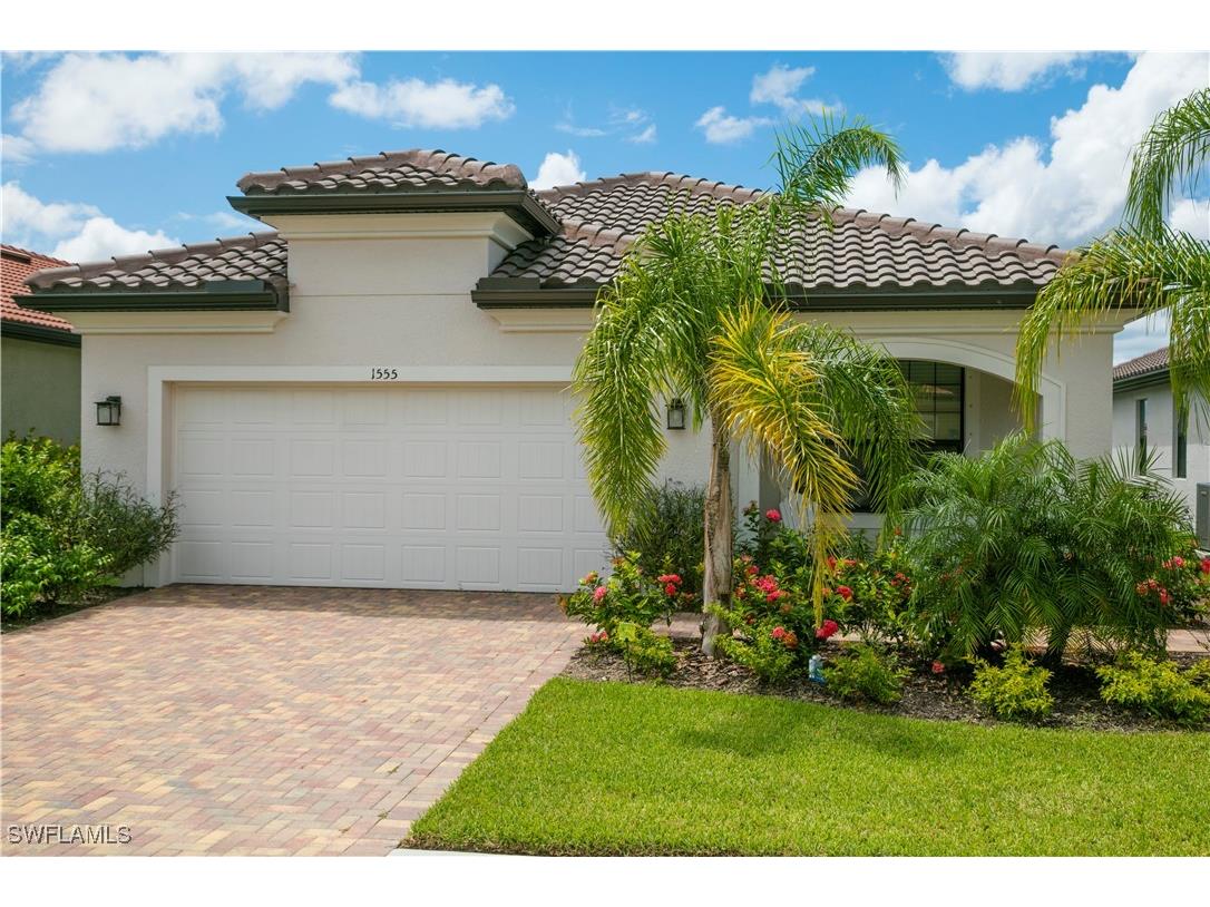 1555 Marton Court Naples FL 34113 225049330 image2