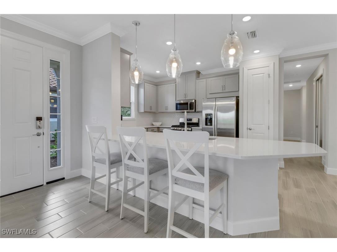 15561 Vittorio Street Naples FL 34114 225035861 image1