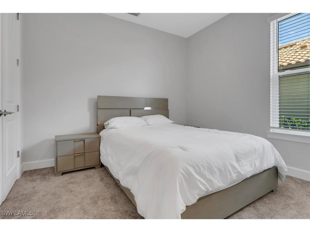 15561 Vittorio Street Naples FL 34114 225035861 image11