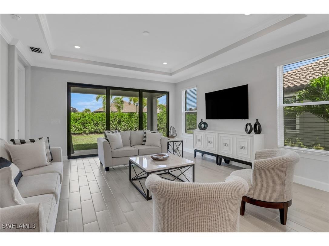 15561 Vittorio Street Naples FL 34114 225035861 image4