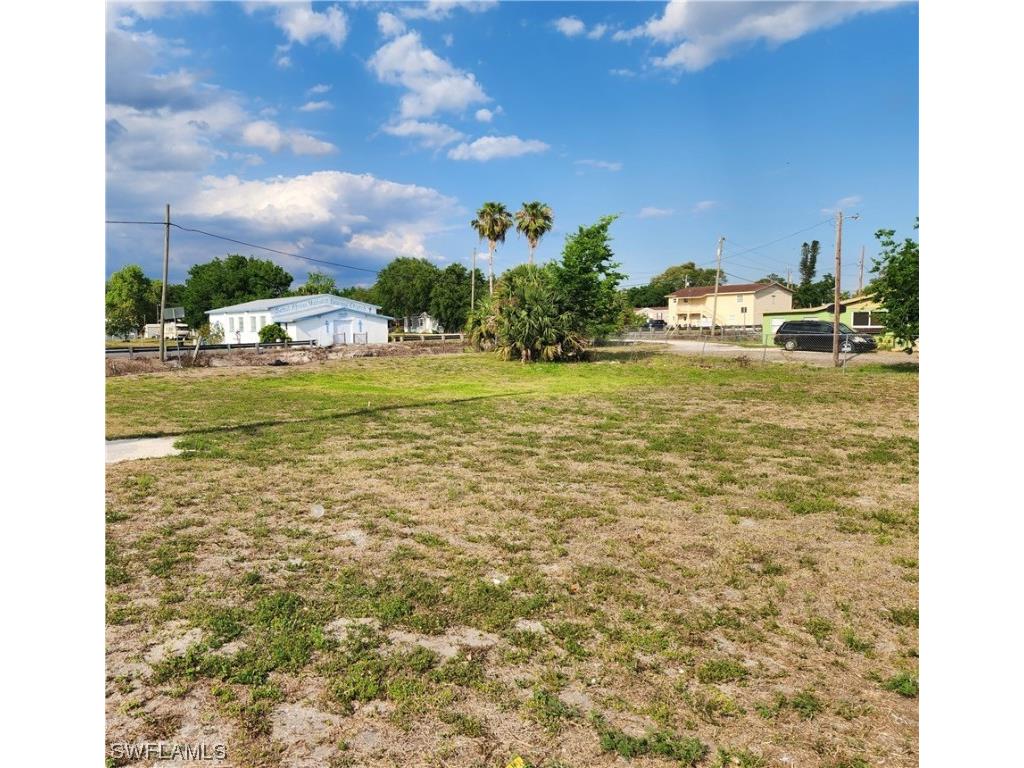 1559 Tobias Avenue Moore Haven FL 33471 223023220 image1