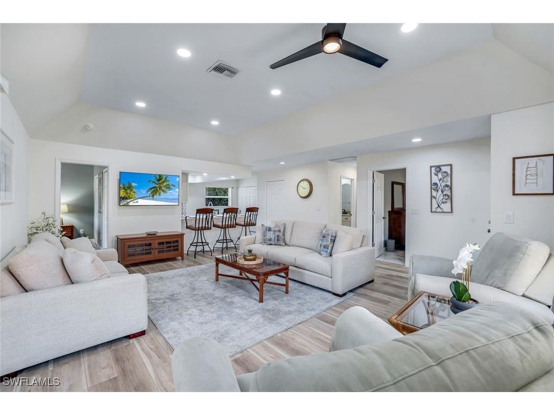 156 Sabal Lake Drive Naples FL 34104 225038249 image2