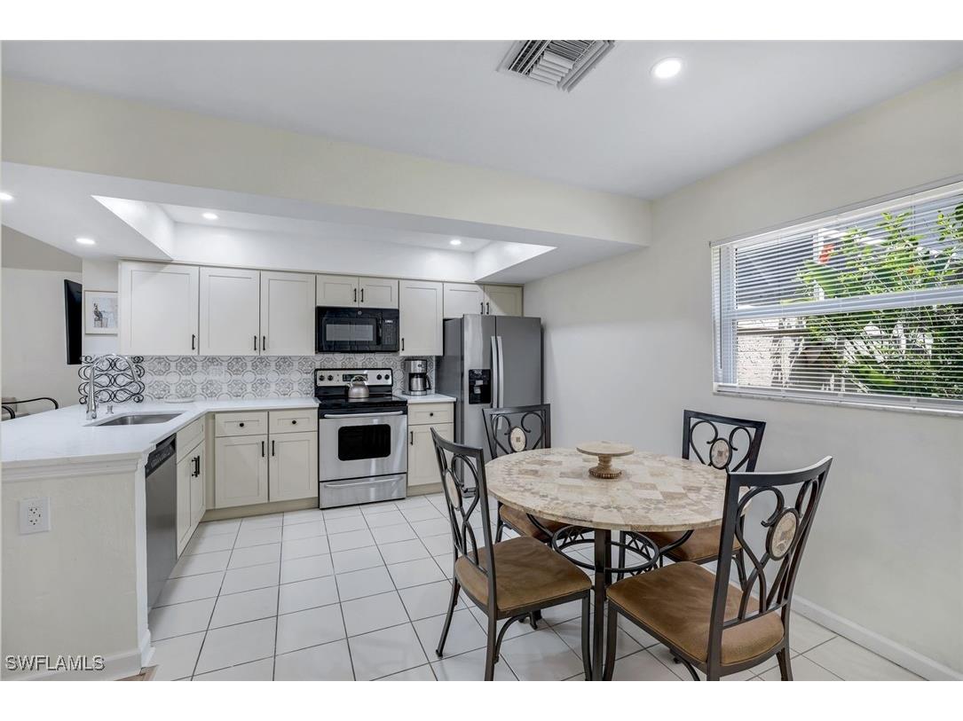 156 Sabal Lake Drive Naples FL 34104 225038249 image6