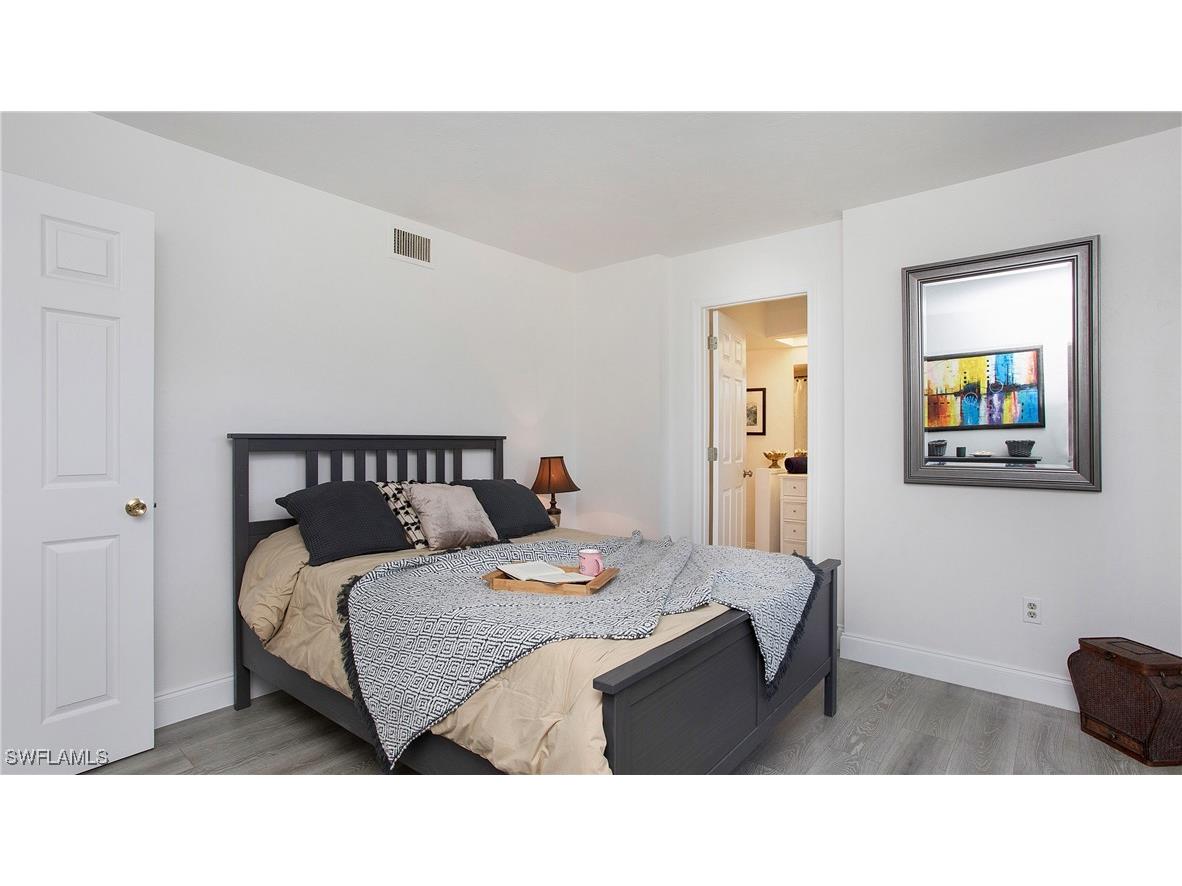 1560 Blue Point Avenue #3 Naples FL 34102 225038646 image22