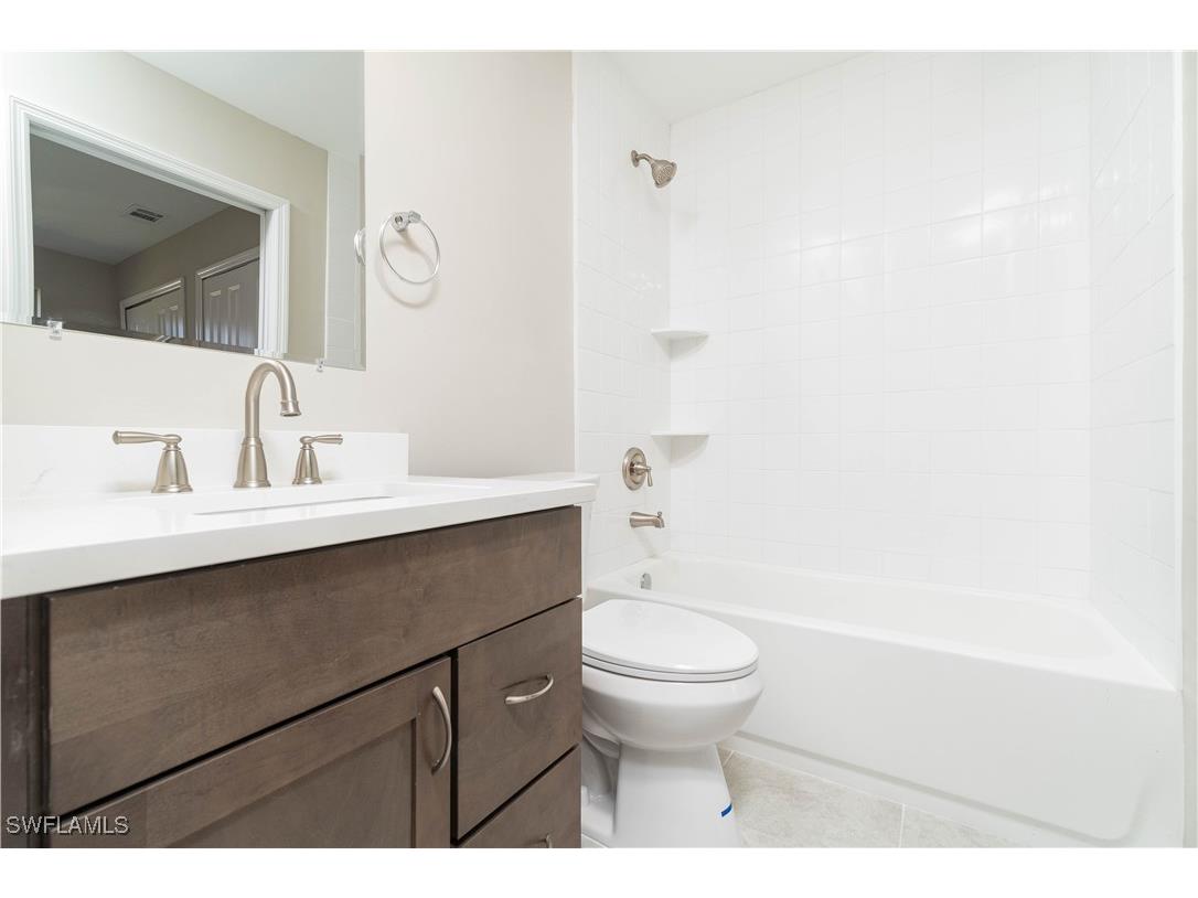 15600 Crystal Lake Drive #101 North Fort Myers FL 33917 225032667 image17