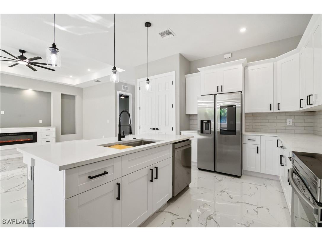 1561 NW 26th Place Cape Coral FL 33993 225028497 image3