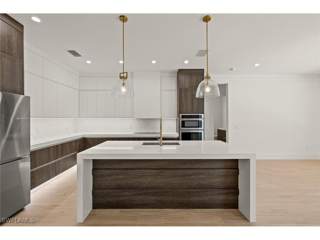 1587 Golden Gate Boulevard W Naples FL 34120 224046424 image12