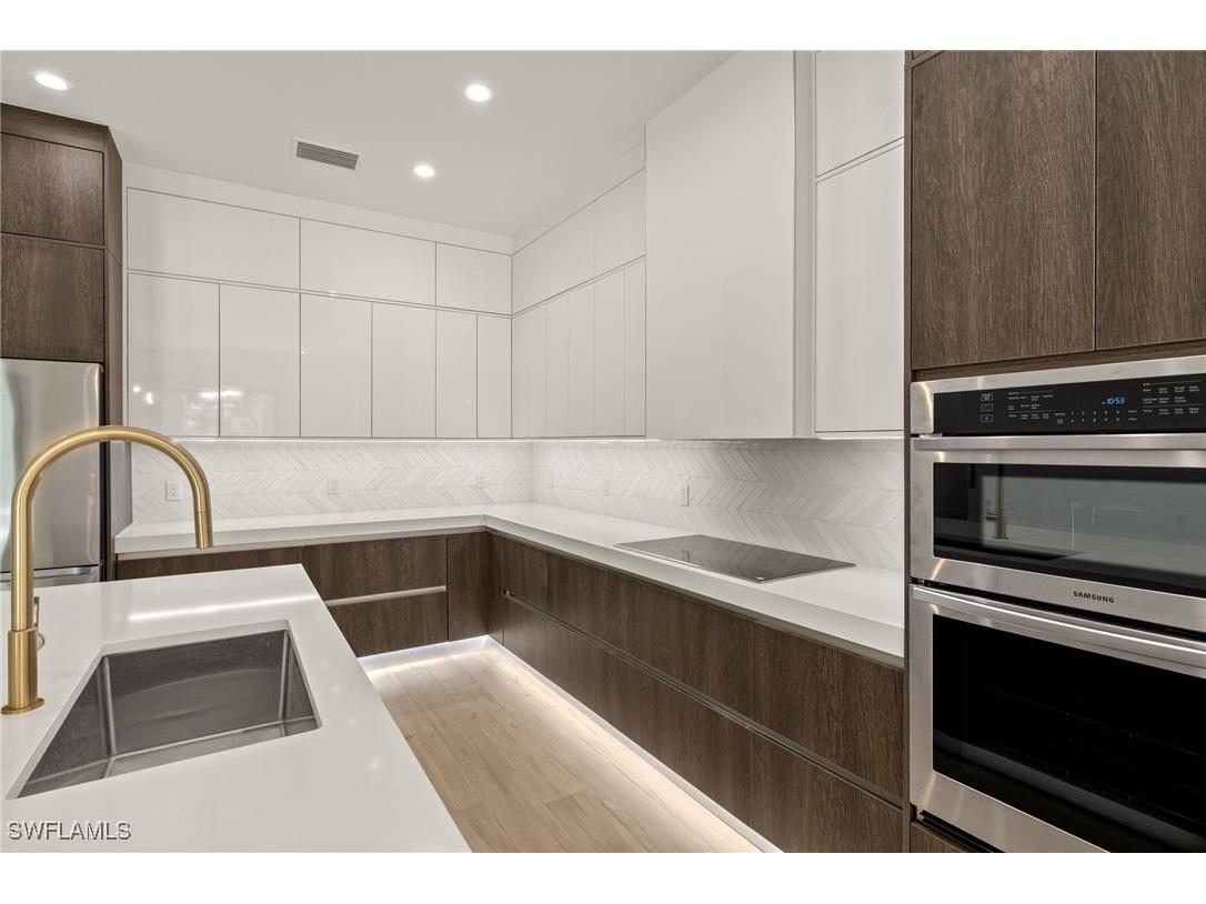 1587 Golden Gate Boulevard W Naples FL 34120 224046424 image13