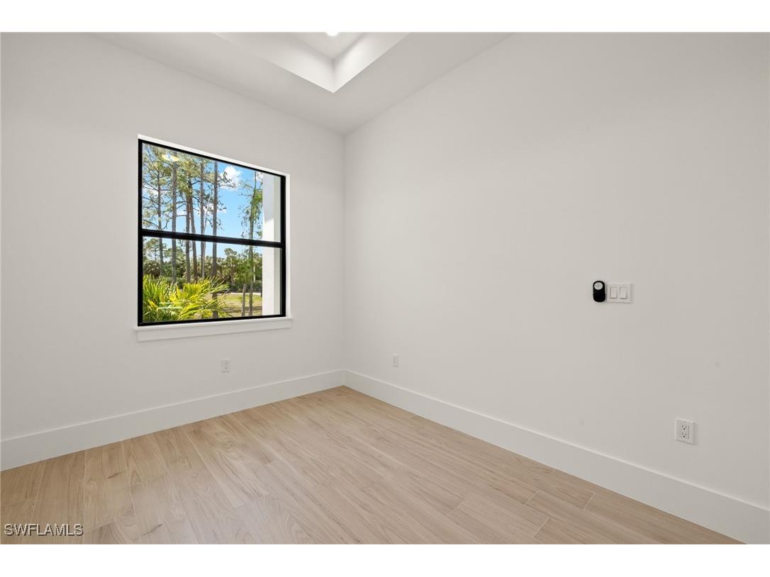 1587 Golden Gate Boulevard W Naples FL 34120 224046424 image19