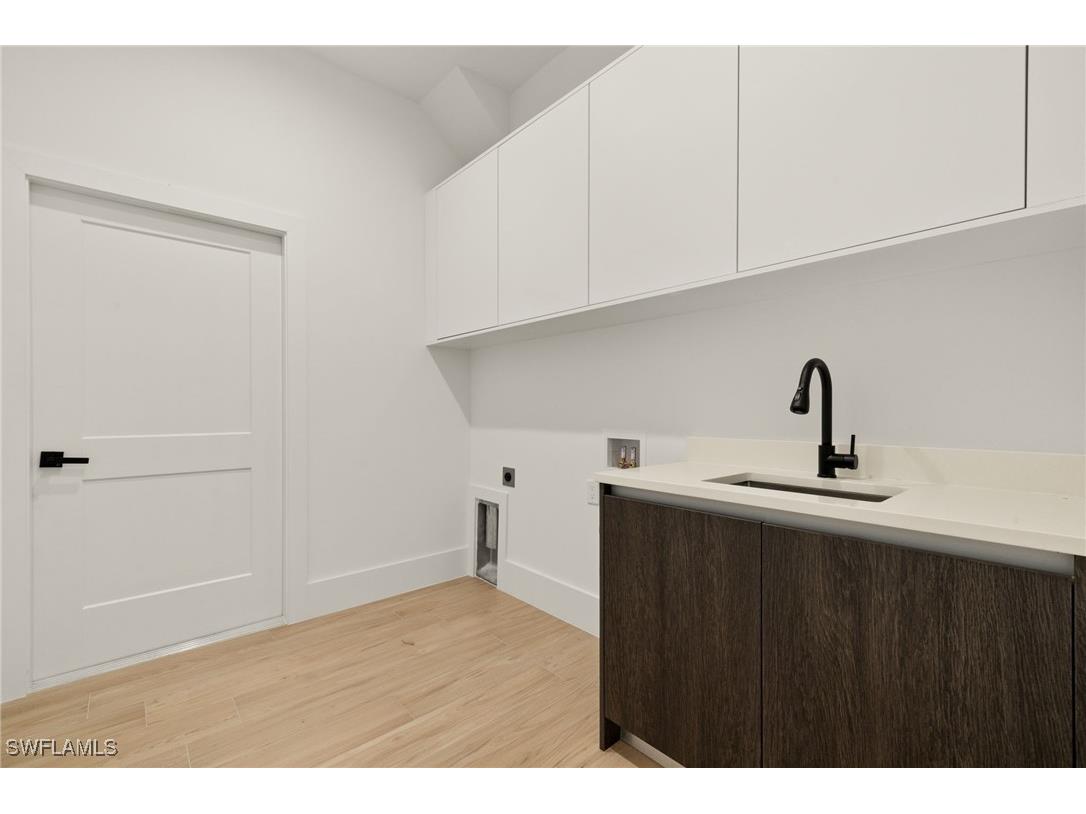 1587 Golden Gate Boulevard W Naples FL 34120 224046424 image37