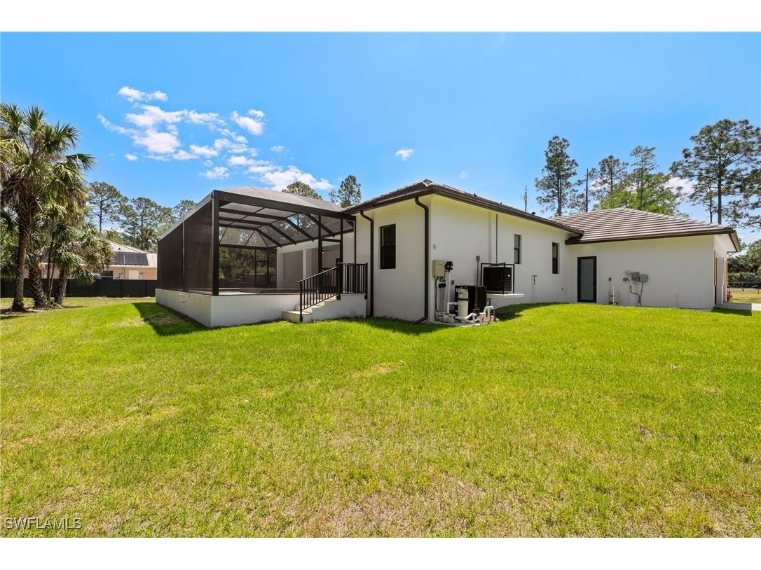 1587 Golden Gate Boulevard W Naples FL 34120 224046424 image43